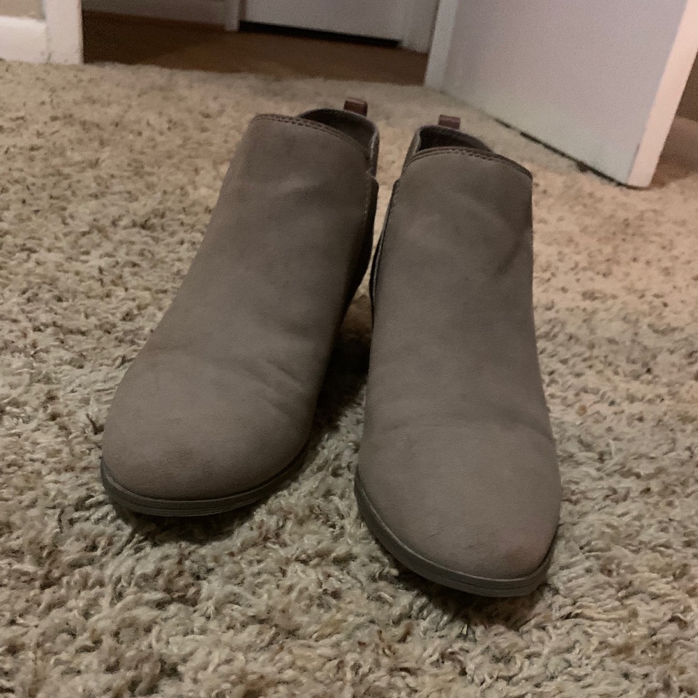 Ankle boots